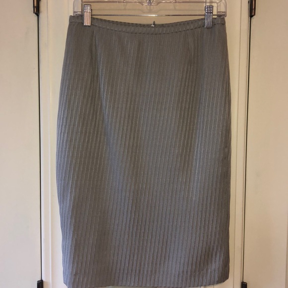 Armani Collezioni Grey Suit - Picture 4 of 8